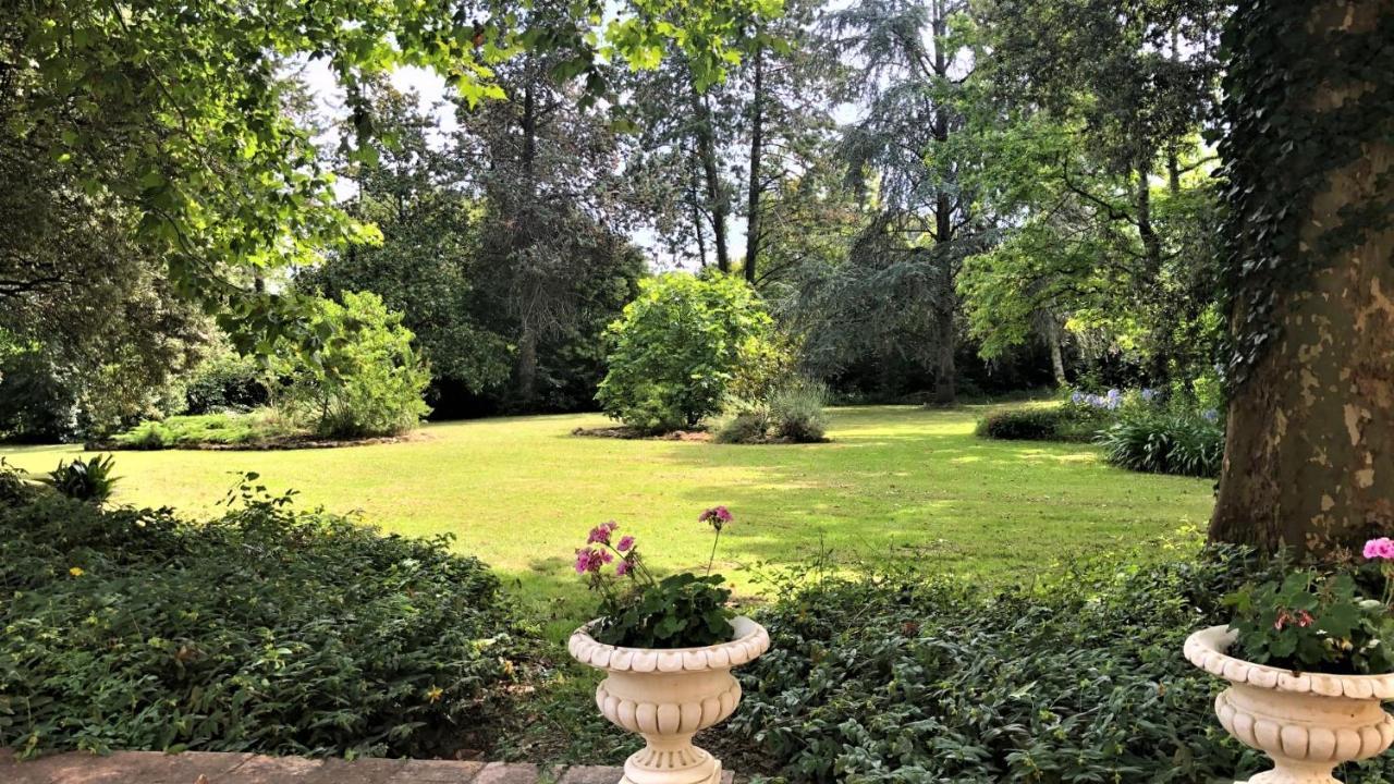Bed and Breakfast Manoir Du Bois Mignon Le Fleix Exteriér fotografie