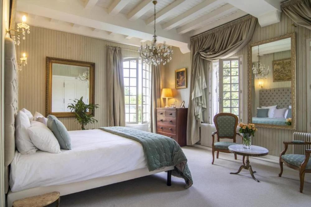 Bed and Breakfast Manoir Du Bois Mignon Le Fleix Exteriér fotografie